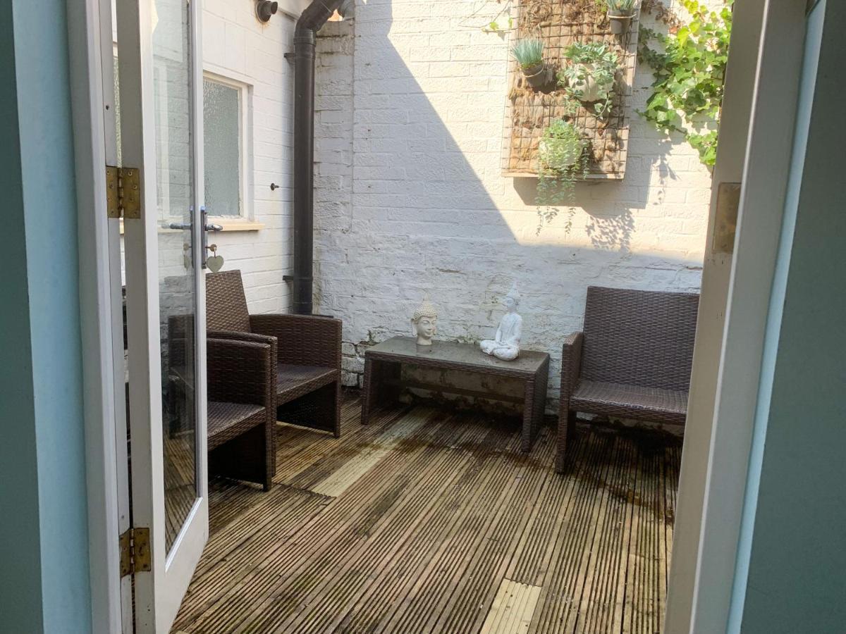 Stay In The Heart Of York At The Hampden - Free Parking - York Holiday Home Екстер'єр фото