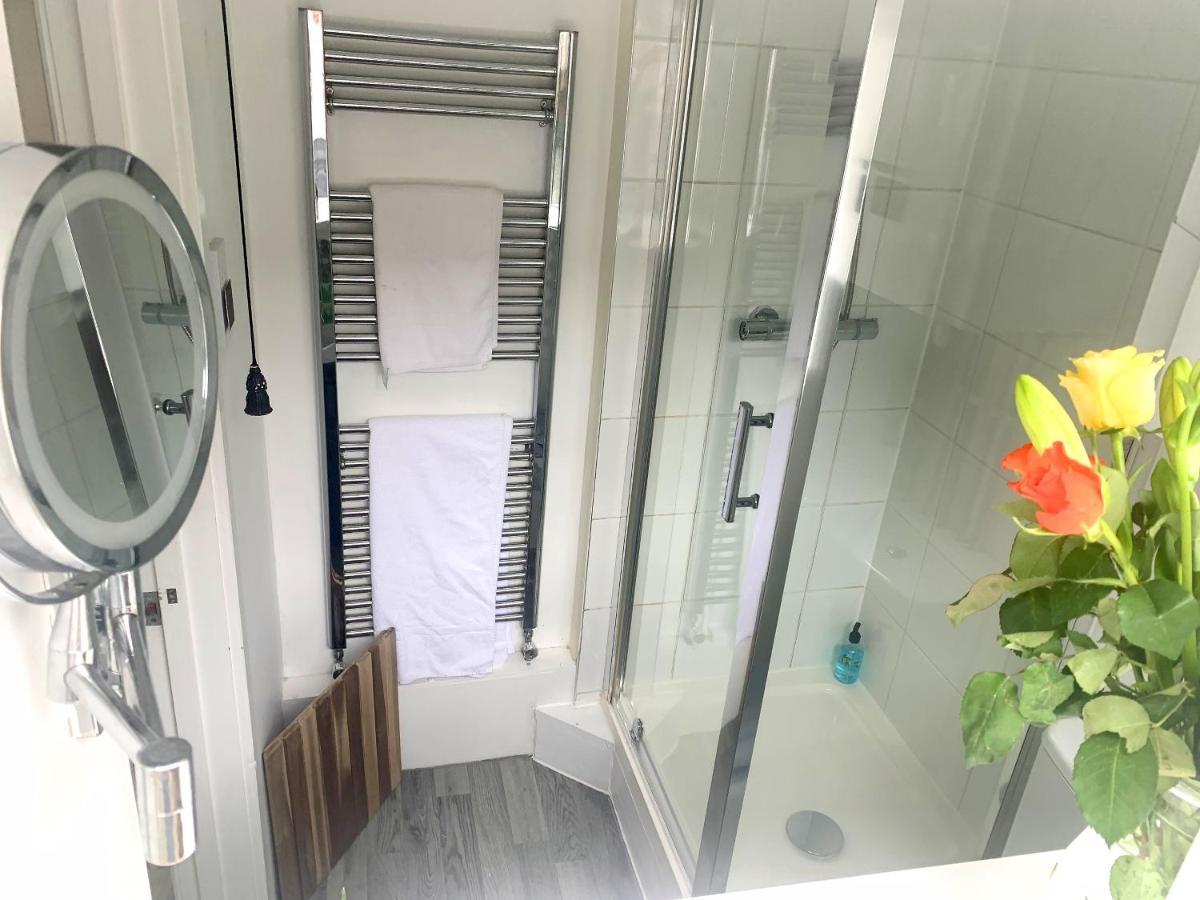 Stay In The Heart Of York At The Hampden - Free Parking - York Holiday Home Екстер'єр фото