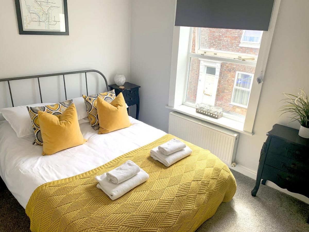 Stay In The Heart Of York At The Hampden - Free Parking - York Holiday Home Екстер'єр фото