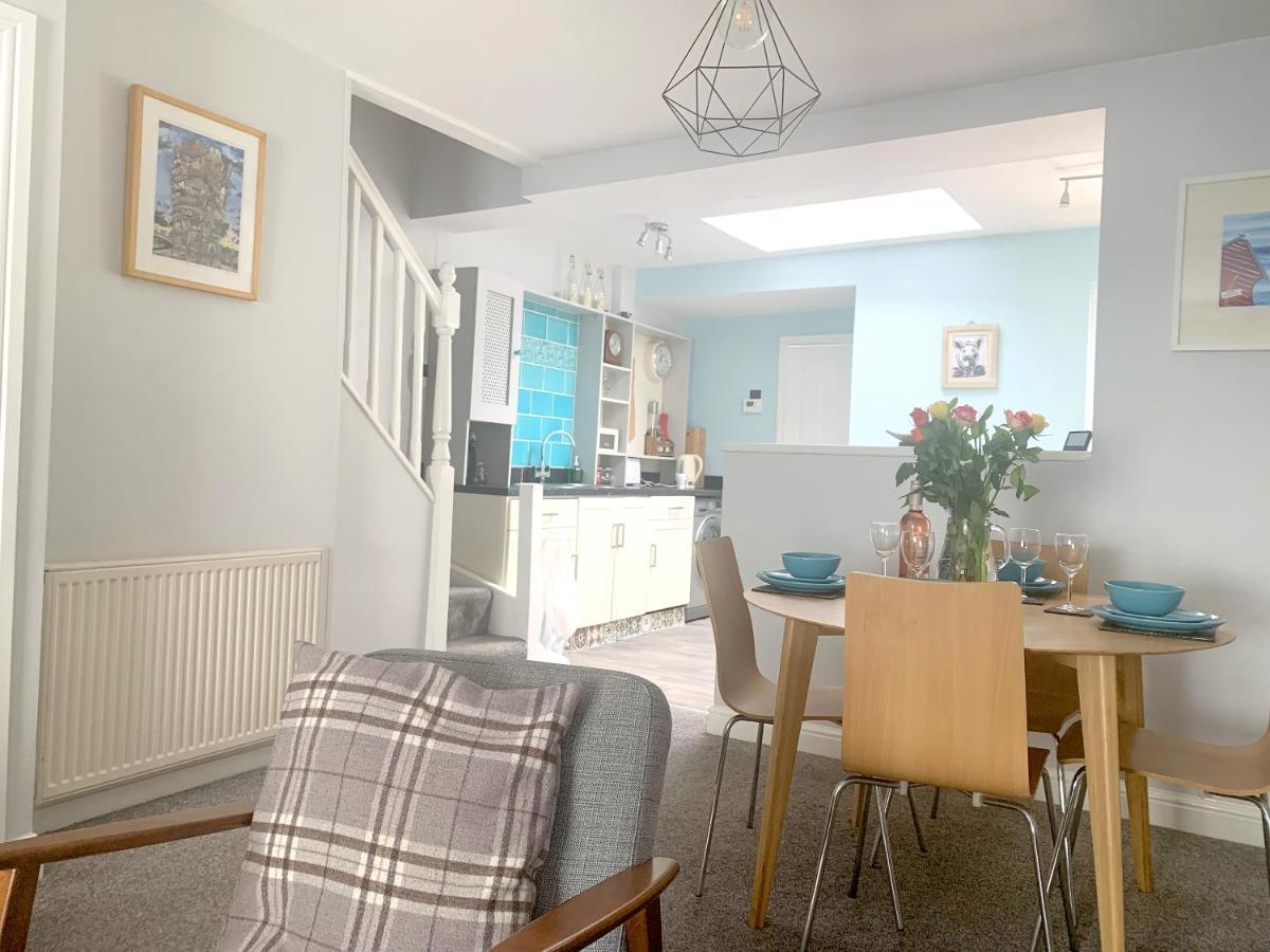 Stay In The Heart Of York At The Hampden - Free Parking - York Holiday Home Екстер'єр фото