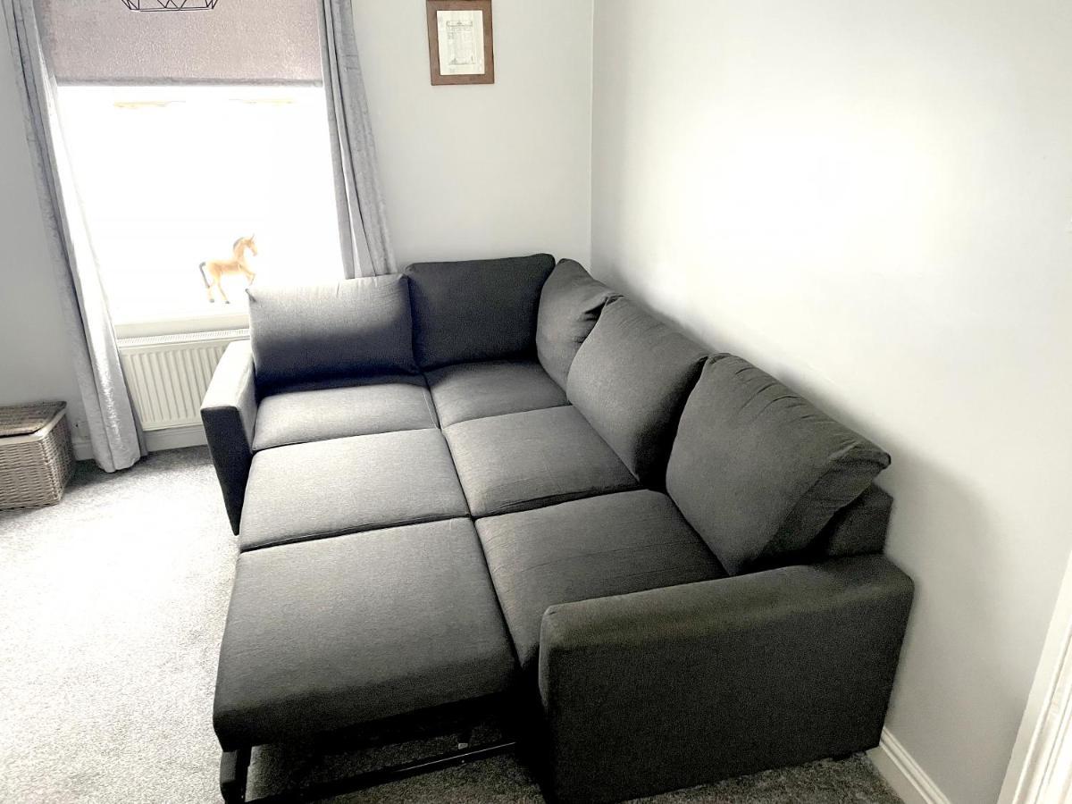 Stay In The Heart Of York At The Hampden - Free Parking - York Holiday Home Екстер'єр фото